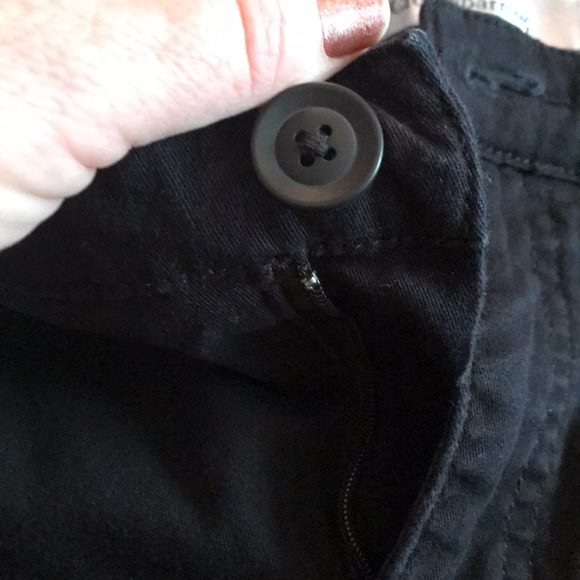 Croft & Barrow Women’s Capri pants size 14p - Picture 4 of 5